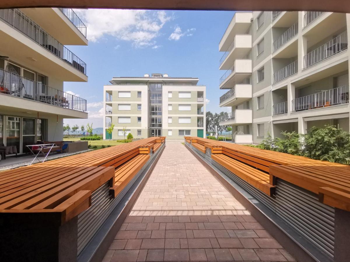 Vizpart Honved Apartman بالاتوليلّي المظهر الخارجي الصورة